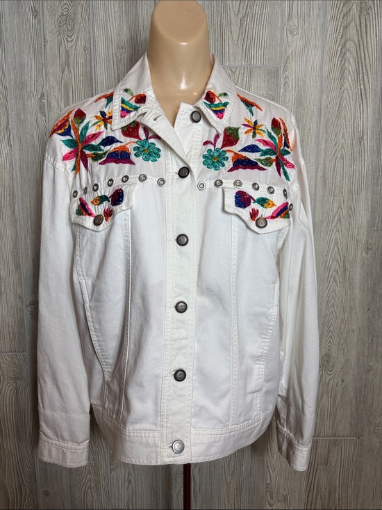 Carole Little Jackets & Blazers - Carole Little Vintage White Denim Jacket with Floral Beaded Embroidery- Size 4